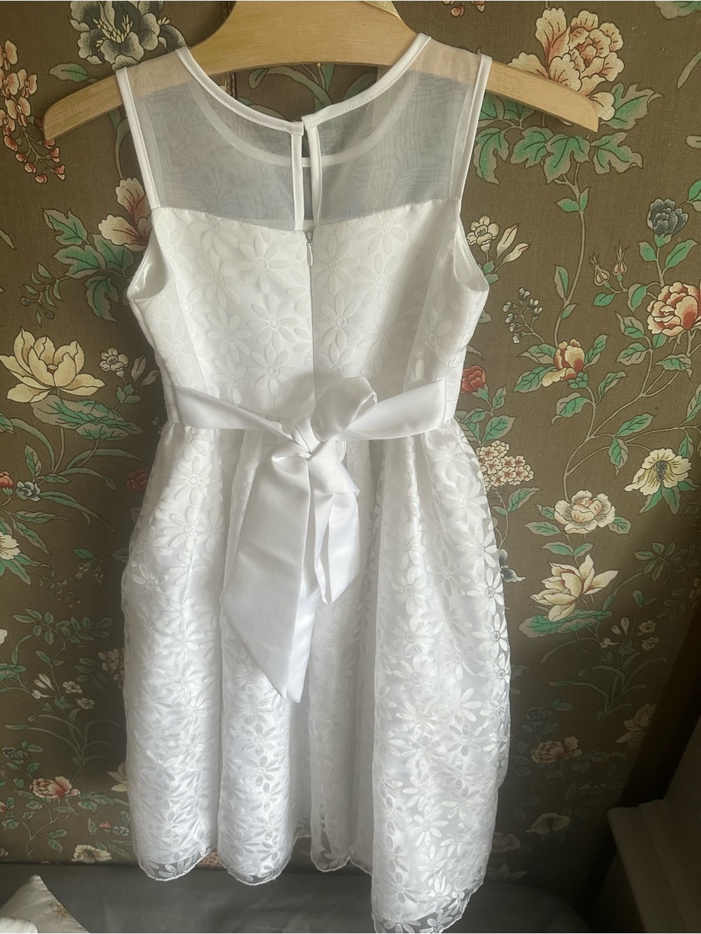 American Princess White Floral Lace Formal Dress with Sheer Yoke - Picture 4 of 4